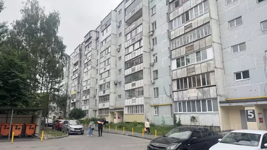 2-к кв. Татарстан, Казань ул. Кул Гали, 1 (49.4 м) - Фото 1