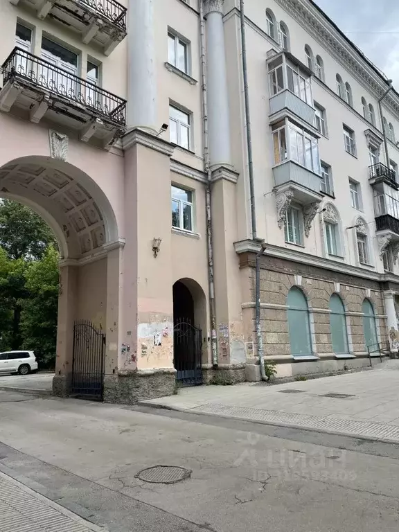 2-к кв. Свердловская область, Екатеринбург просп. Ленина, 95 (42.0 м) - Фото 0