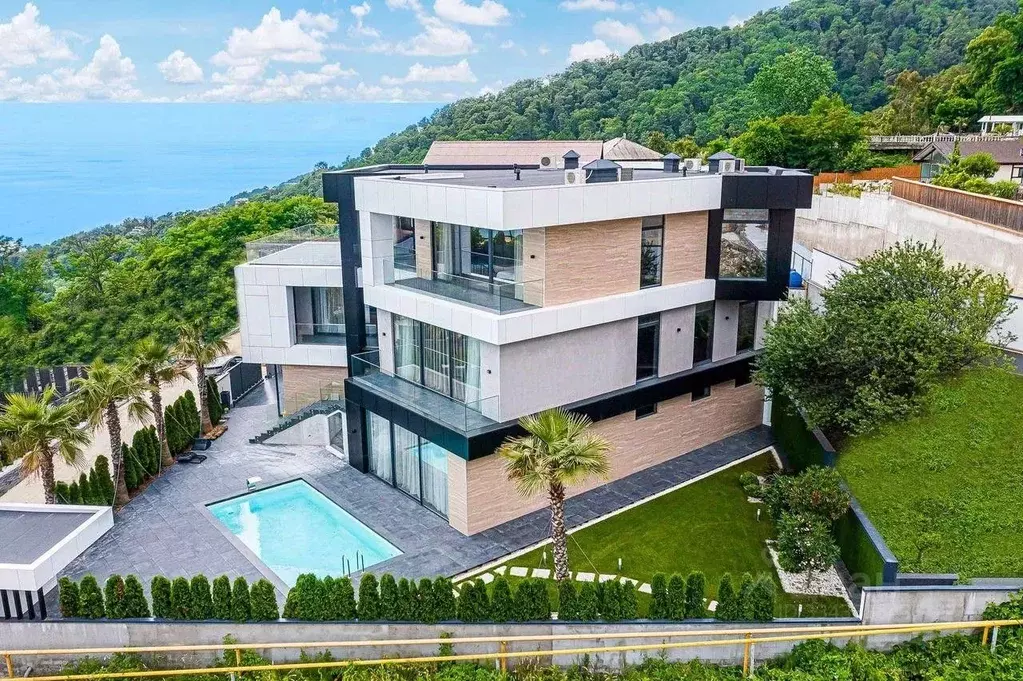 Дом в Краснодарский край, Сочи Звездная ул. (540 м) - Фото 1