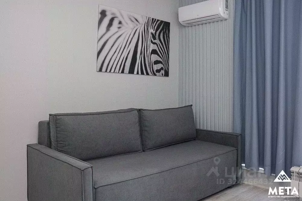 2-к кв. Омская область, Омск ул. 70 лет Октября, 3Б (65.3 м) - Фото 1