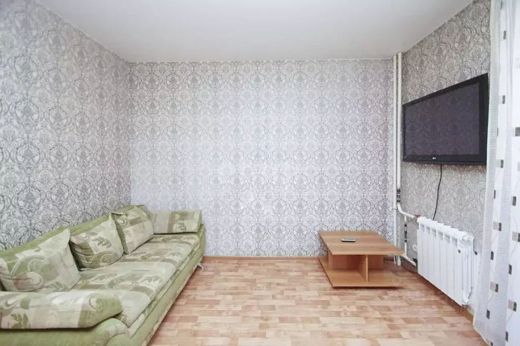 2-к кв. Омская область, Омск Светловская ул., 10 (34.8 м) - Фото 1