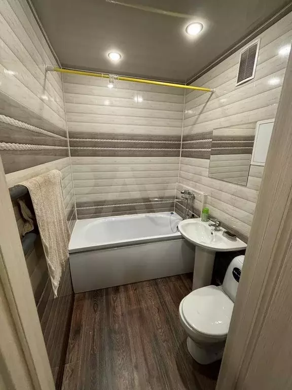 2-к. квартира, 41 м, 4/5 эт. - Фото 0