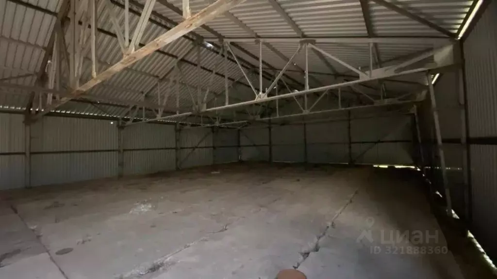 Склад в Новгородская область, Великий Новгород ул. Связи (480 м) - Фото 1