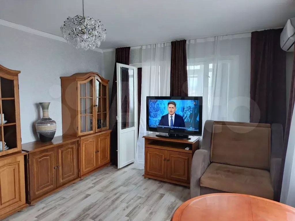 1-к. квартира, 50 м, 11/16 эт. - Фото 0