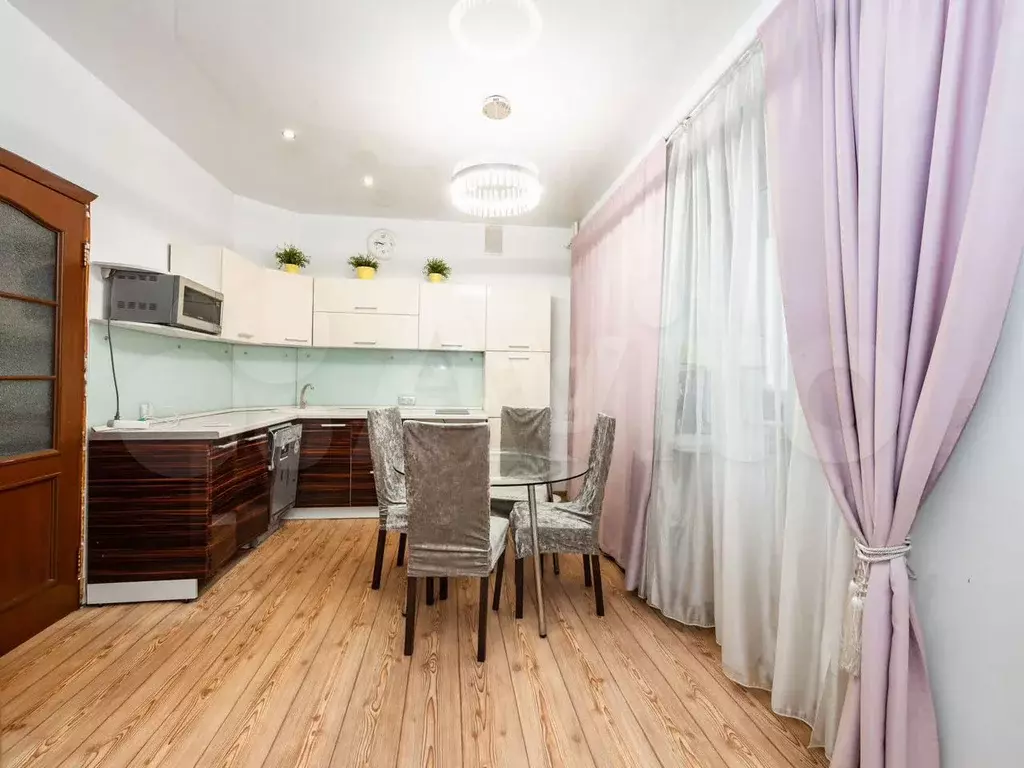 1-к. квартира, 50,5 м, 5/10 эт. - Фото 0