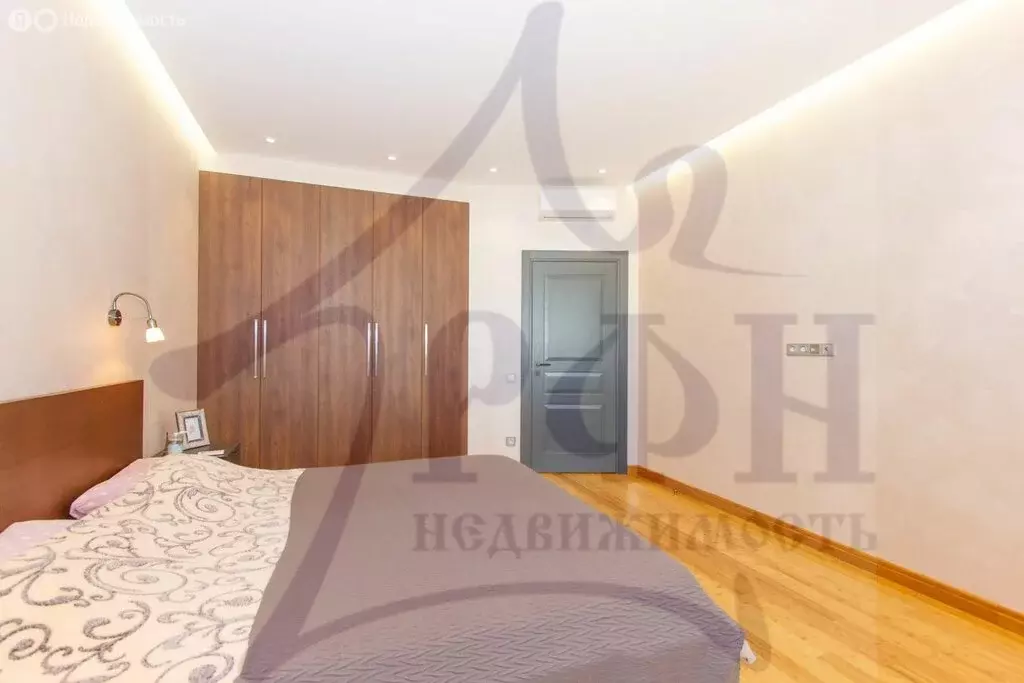 3-комнатная квартира: Новосибирск, улица Семьи Шамшиных, 20 (115 м) - Фото 1