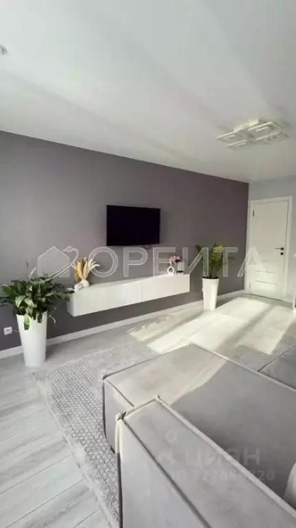 2-к кв. Тюменская область, Тюмень ул. Николая Никитина, 2к1 (67.0 м) - Фото 2