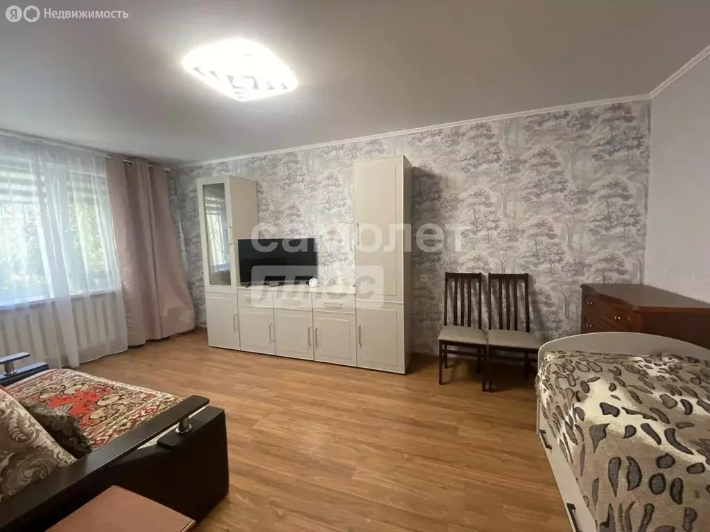 1-комнатная квартира: Уфа, улица Шафиева, 54 (32.8 м) - Фото 0