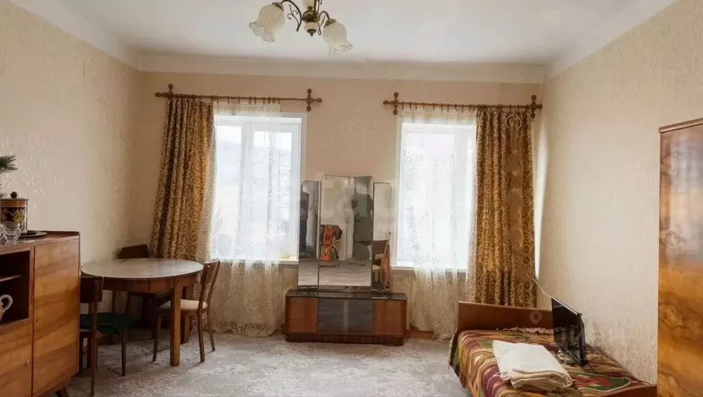 3-к кв. Крым, Феодосия ул. Земская, 9 (90.5 м) - Фото 1
