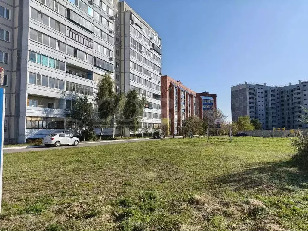 1-к кв. Курганская область, Курган Заозерный жилрайон, 12-й мкр, 1А ... - Фото 2