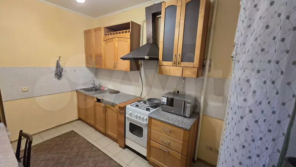 1-к. квартира, 40 м, 4/9 эт. - Фото 1