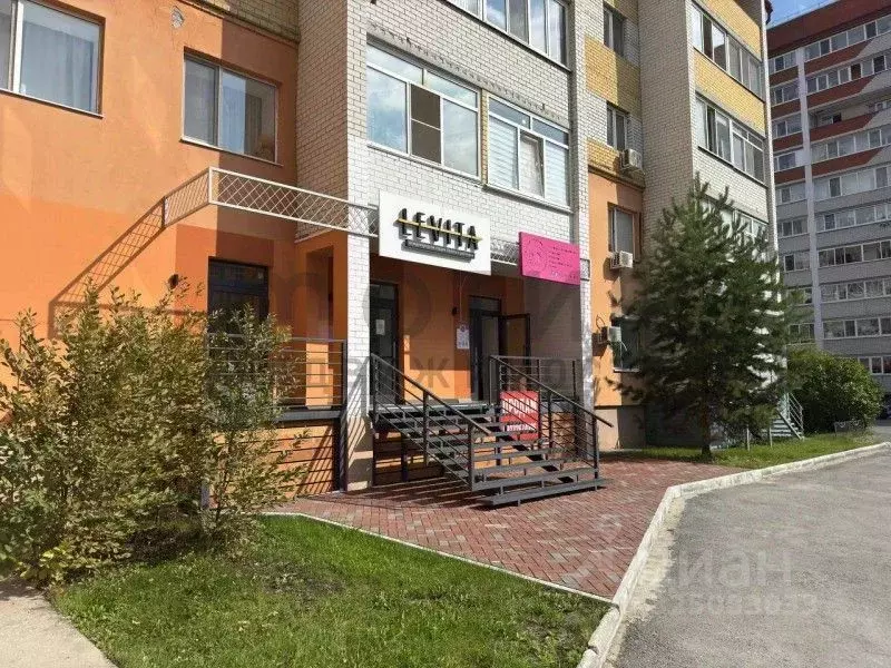 Помещение свободного назначения в Тюменская область, Тюмень ул. ... - Фото 1