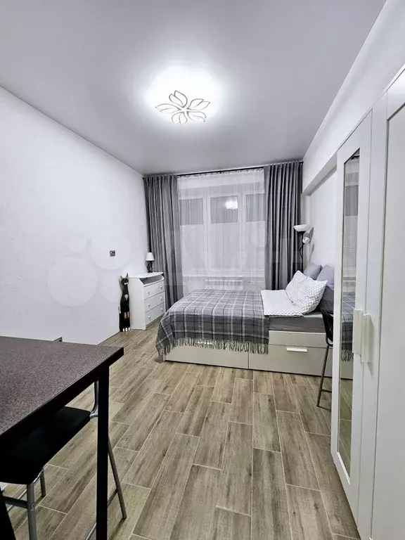 Комната 14 м в 3-к., 1/6 эт. - Фото 0