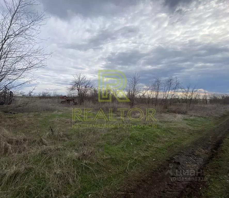 Участок в Ростовская область, Усть-Донецкий район, Раздорская ст-ца ... - Фото 0
