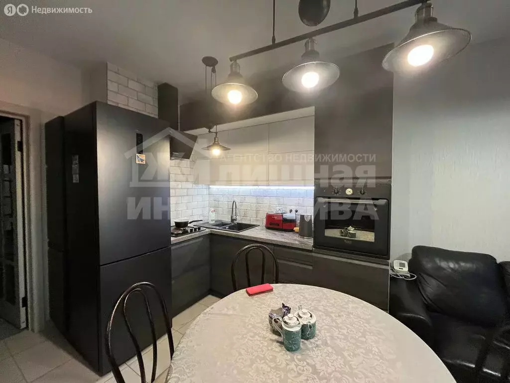 2-комнатная квартира: Уфа, улица Пархоменко, 123 (51 м) - Фото 1