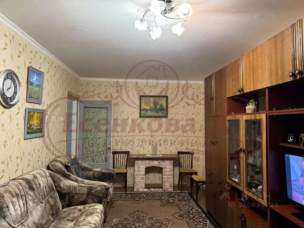 3-к кв. Курганская область, Курган Заозерный жилрайон, 6-й мкр, 3 ... - Фото 1