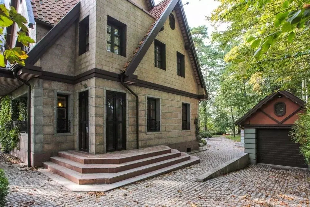 Дом в Калининградская область, Светлогорск ул. Динамо, 1 (247 м) - Фото 2