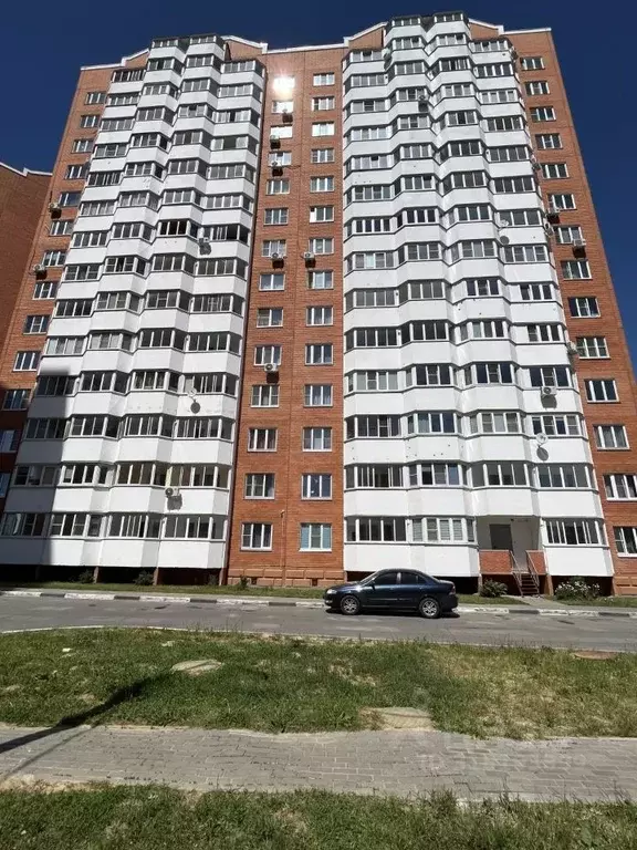 2-к кв. Московская область, Серпухов бул. 65 лет Победы, 6А (57.9 м) - Фото 0