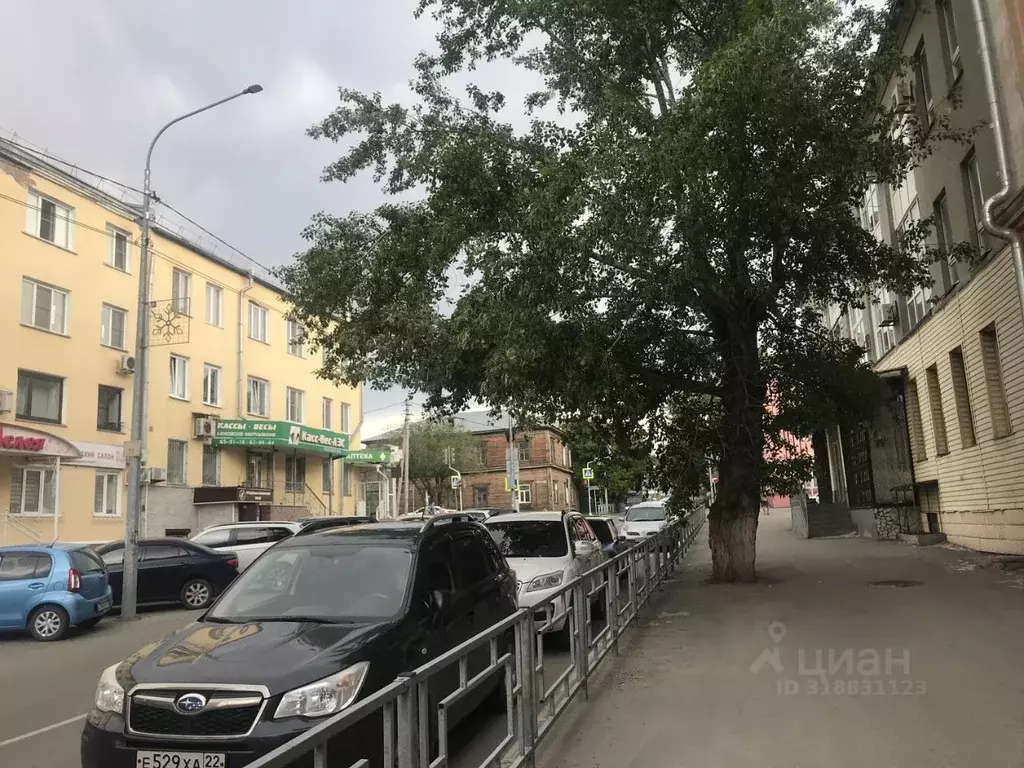 2-к кв. Алтайский край, Барнаул Социалистический просп., 28 (50.6 м) - Фото 0