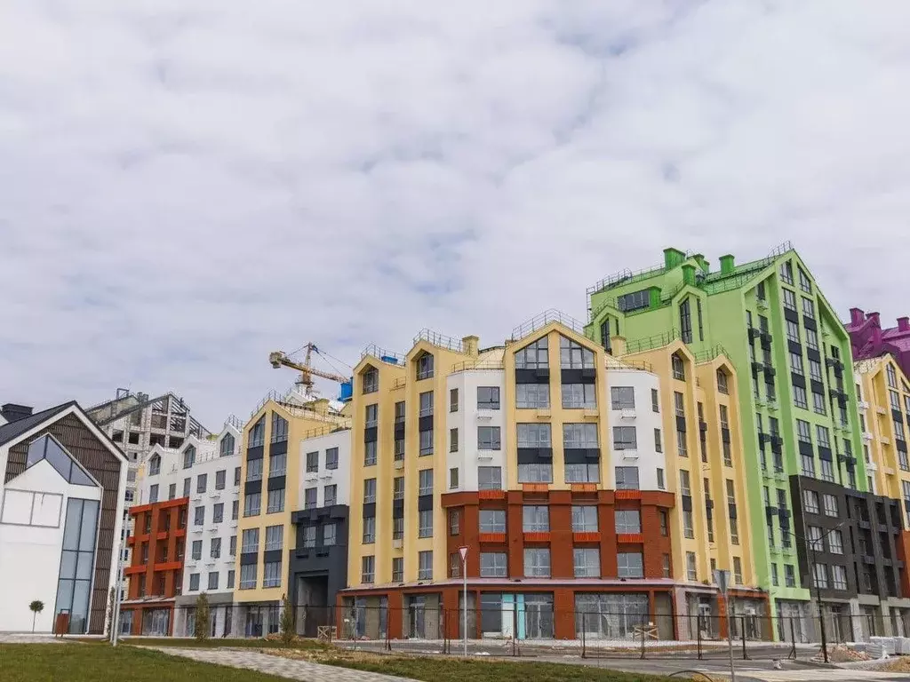 2-к кв. Крым, Евпатория городской округ, Заозерное пгт ул. Аллея ... - Фото 1
