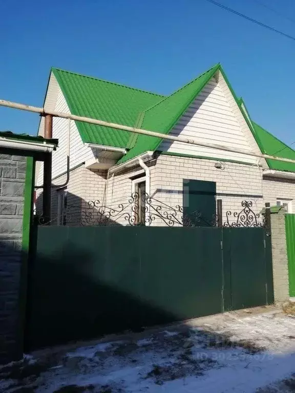 Дом в Алтайский край, Барнаул Дальний проезд, 8 (72 м) - Фото 0