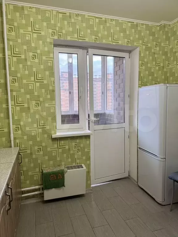 1-к. квартира, 42 м, 13/17 эт. - Фото 0