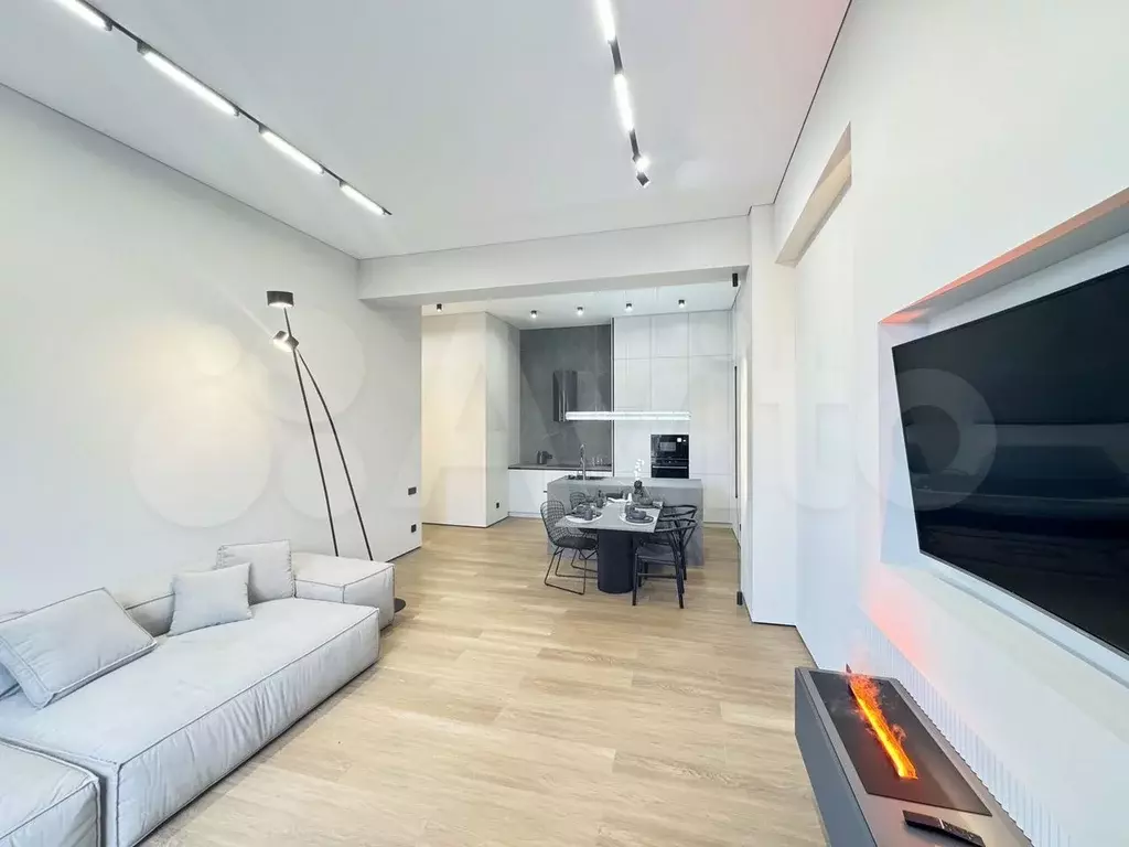2-к. квартира, 70 м, 3/18 эт. - Фото 1