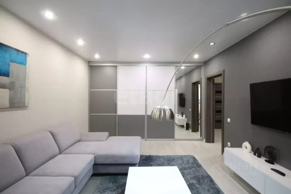 2-к кв. Ямало-Ненецкий АО, Новый Уренгой Оптимистов мкр, 2/2 (74.0 м) - Фото 2