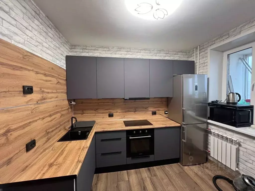 2-к кв. Тюменская область, Тюмень ул. Газовиков, 53 (45.0 м) - Фото 0