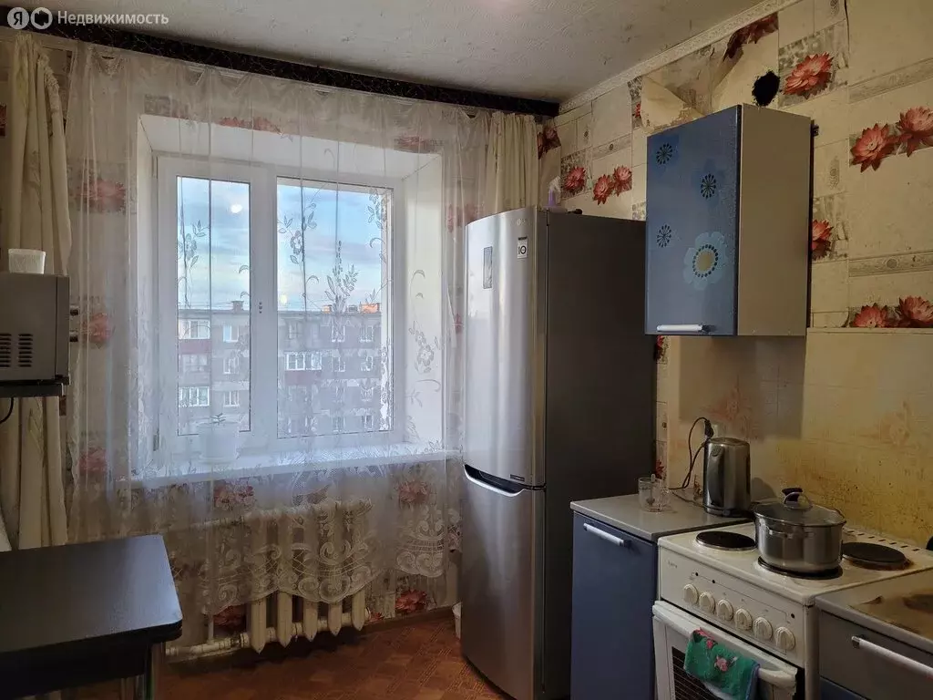 3-комнатная квартира: село Мильково, Советская улица, 49 (63 м) - Фото 0