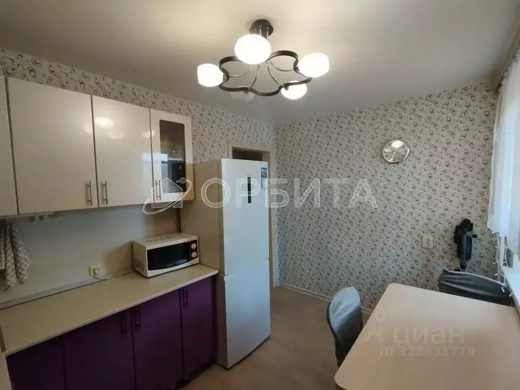 1-к кв. Тюменская область, Тюмень ул. Шишкова, 16 (33.0 м) - Фото 2