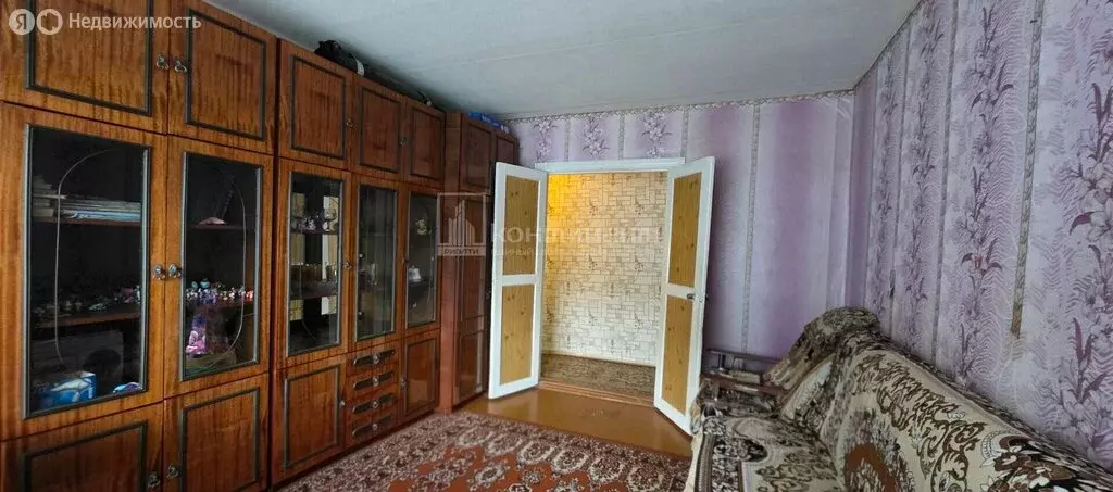 3-комнатная квартира: Вязники, микрорайон Дечинский, 17 (69.6 м) - Фото 1