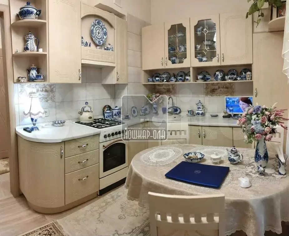 1-к. квартира, 46 м, 2/5 эт. - Фото 1