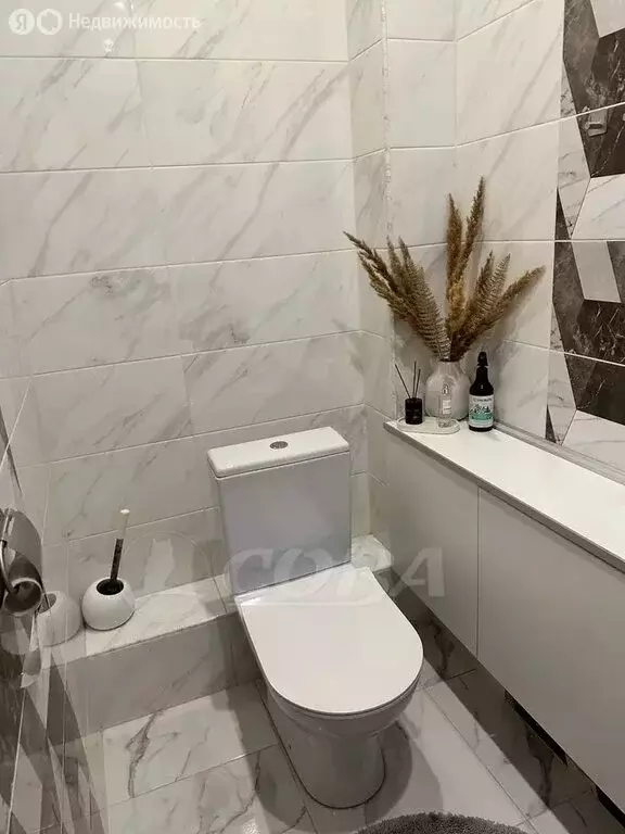 2-комнатная квартира: Тюмень, Интернациональная улица, 138 (60 м) - Фото 0