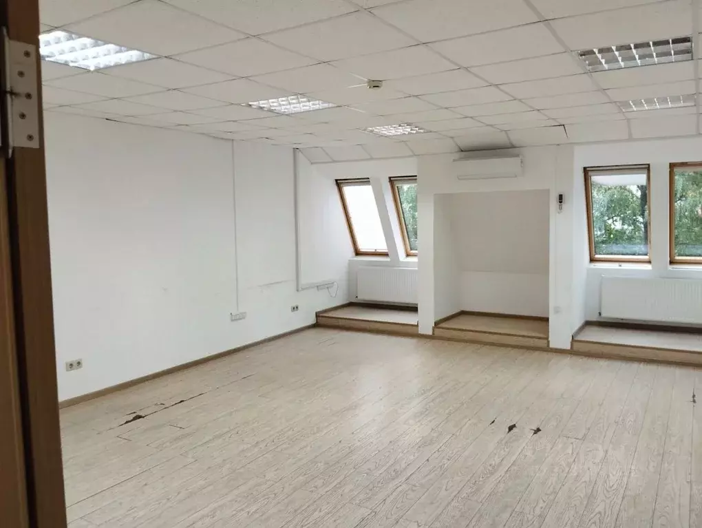 Офис в Краснодарский край, Новороссийск ул. Леднева, 6 (39 м) - Фото 2