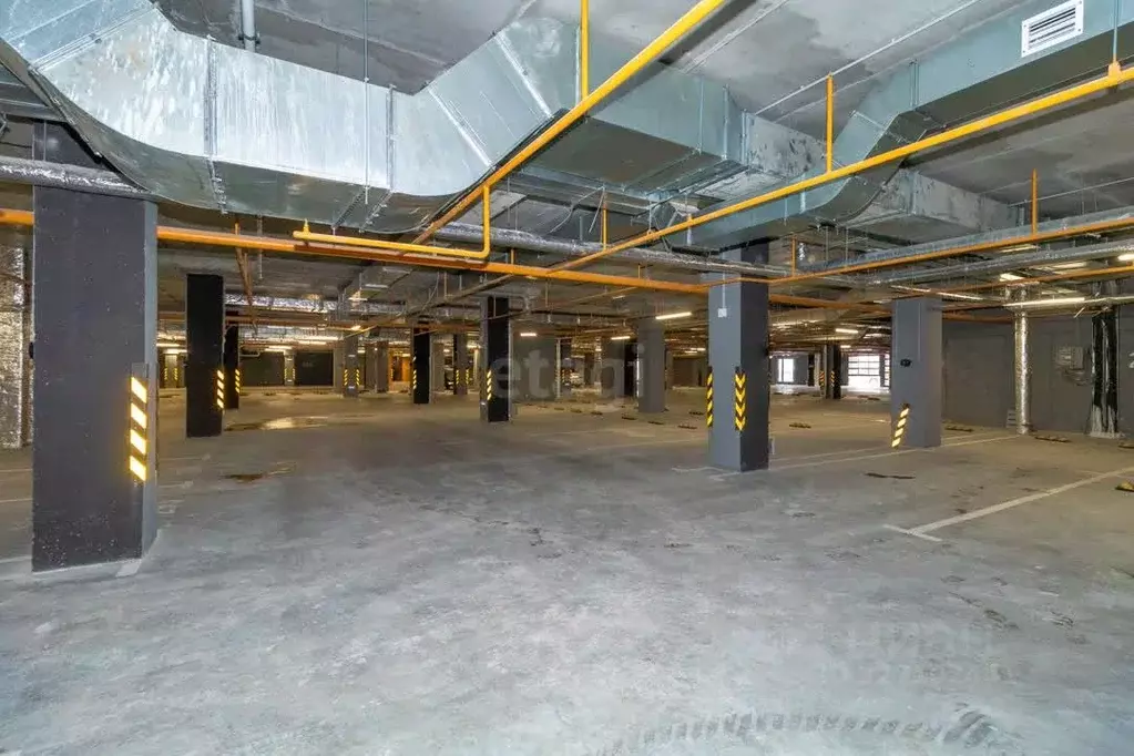 Гараж в Тюменская область, Тюмень ул. Тимофея Чаркова, 93 (13 м) - Фото 2