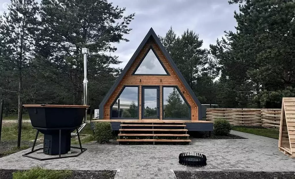 Дом в Брянская область, Жуковский муниципальный округ, село ... - Фото 1