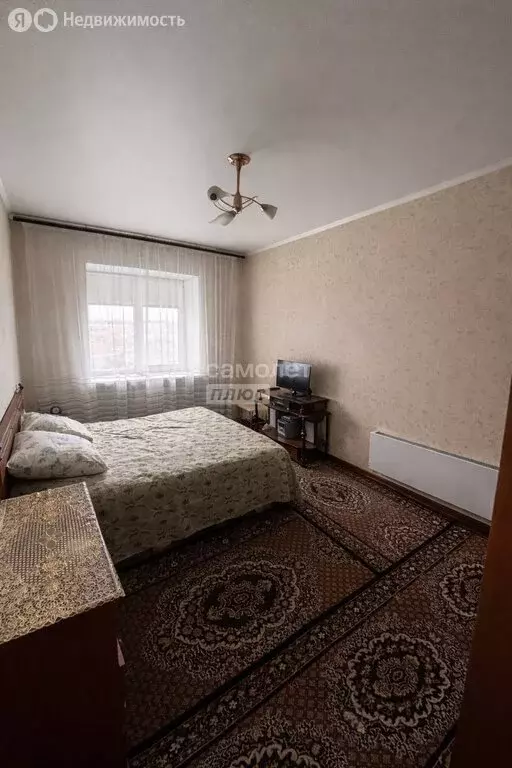 2-комнатная квартира: Астрахань, улица Безжонова, 82к1 (57.4 м) - Фото 0