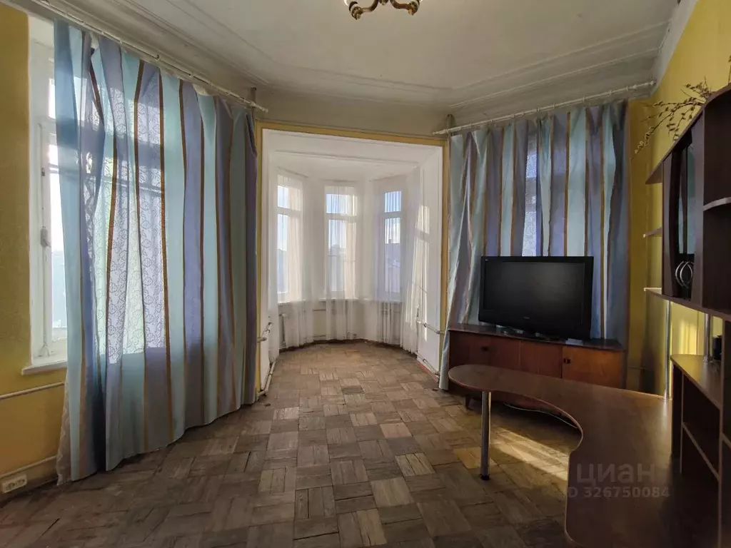 Комната Санкт-Петербург 10-я Васильевского острова линия, 27/45 (30.6 ... - Фото 2