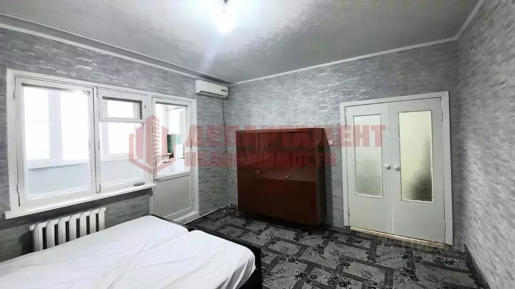 3-к кв. Астраханская область, Астрахань ул. Бориса Алексеева, 53 (62.4 ... - Фото 1