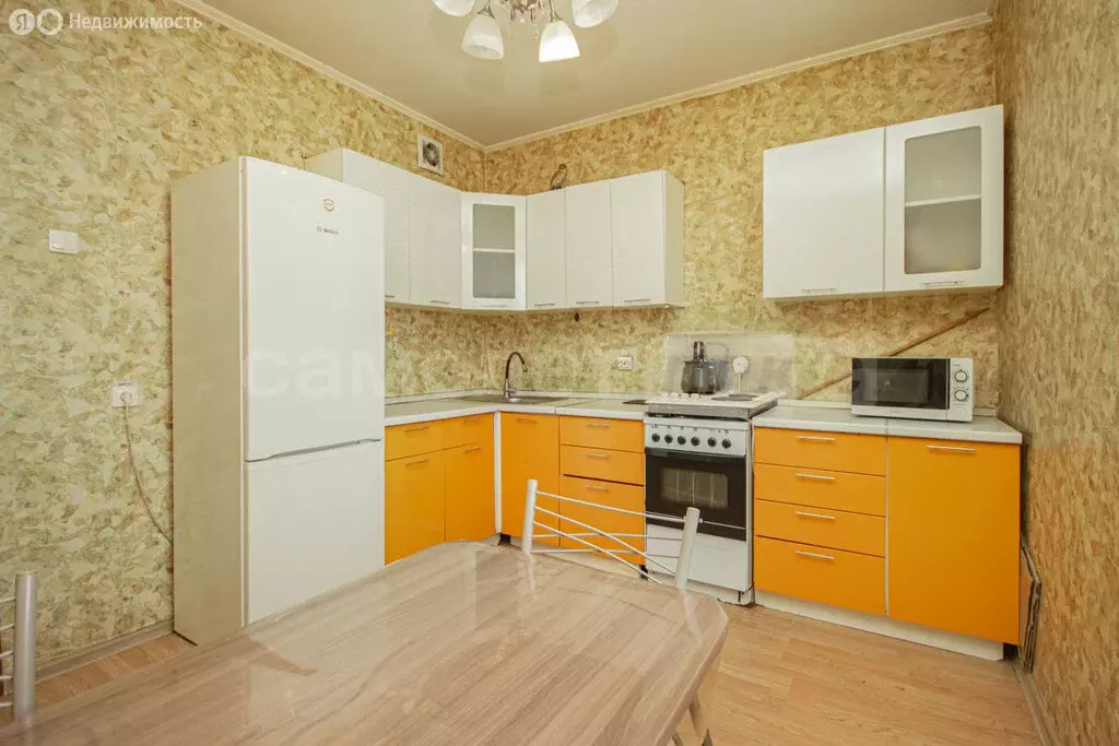 3-комнатная квартира: посёлок городского типа Боброво, Крымская улица, ... - Фото 2