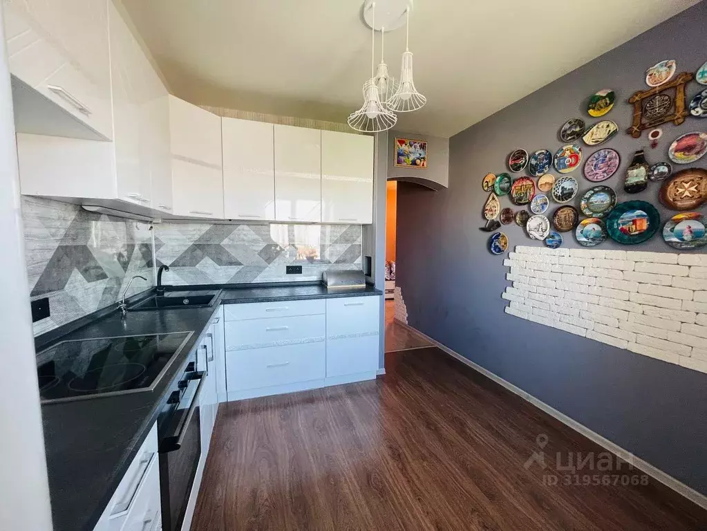 2-к кв. Томская область, Томск просп. Ленина, 199 (63.0 м) - Фото 1