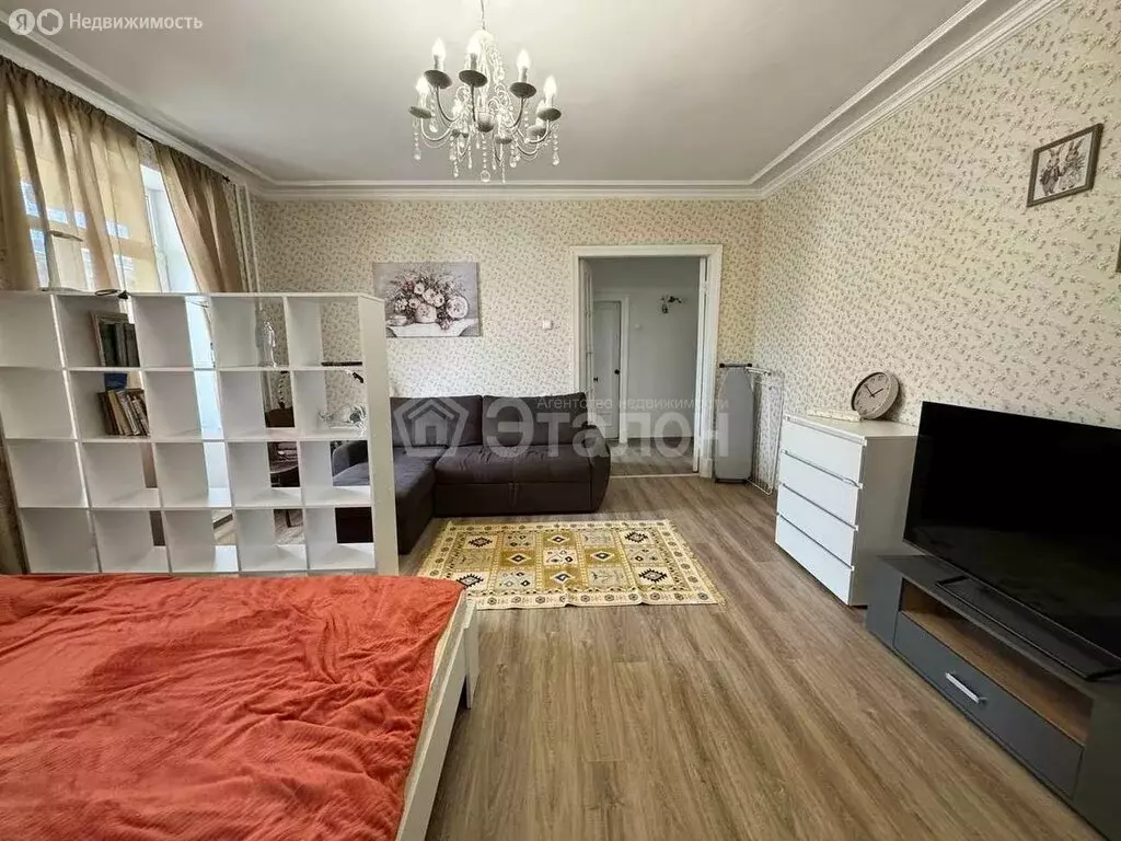 1-комнатная квартира: Волгоград, улица Мира, 18 (53 м) - Фото 2