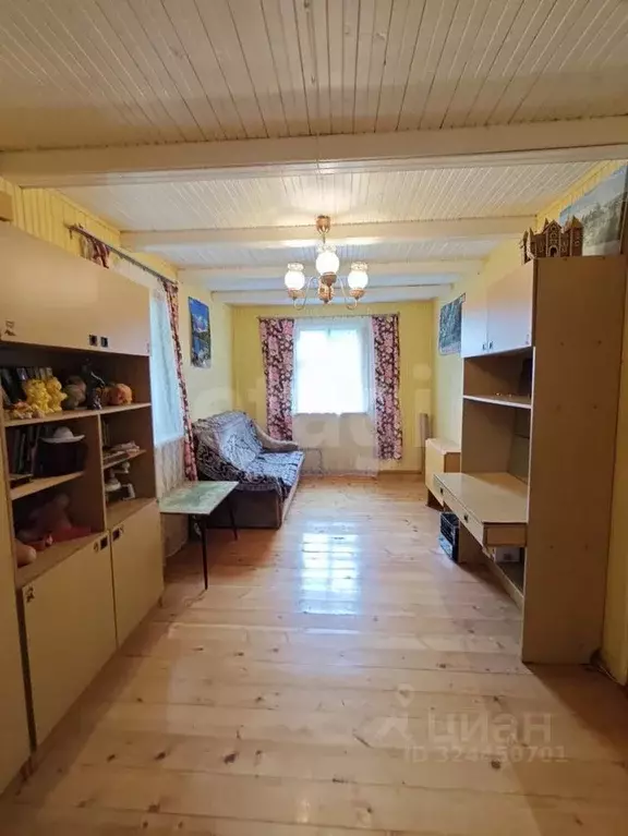 Дом в Ленинградская область, Волховский район, Кисельнинское с/пос, ... - Фото 1