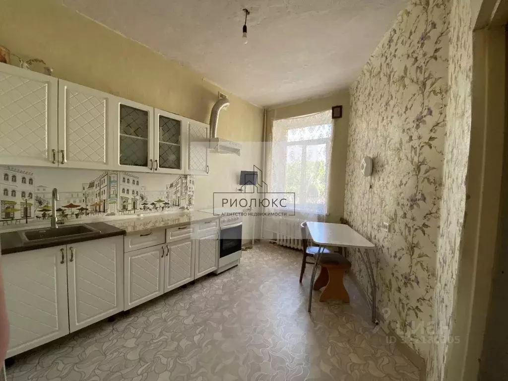 2-к кв. Челябинская область, Магнитогорск ул. Ломоносова, 8 (67.5 м) - Фото 2