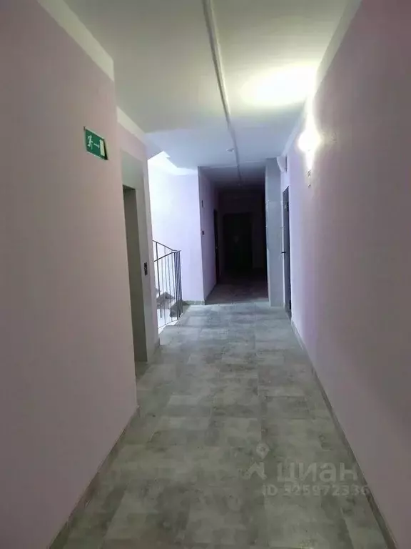 1-к кв. Ленинградская область, Кингисепп пер. Юности, 4 (46.0 м) - Фото 2