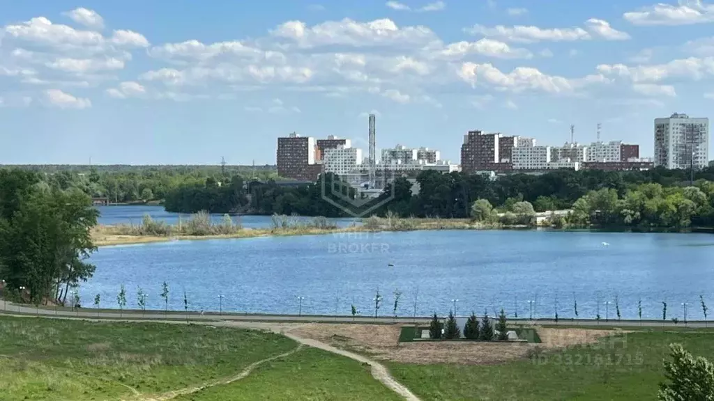 3-к кв. Московская область, Люберцы городской округ, Красково пгт ул. ... - Фото 1