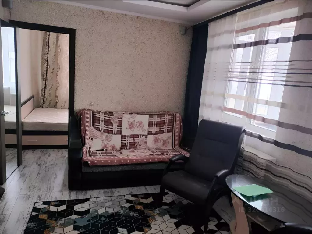 1-к кв. Московская область, Лотошино пгт ул. Центральная, 13 (38.0 м) - Фото 2