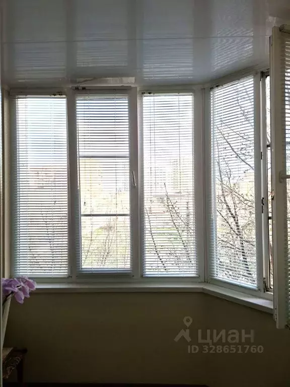 2-к кв. Астраханская область, Астрахань ул. Сен-Симона, 33 (51.8 м) - Фото 2