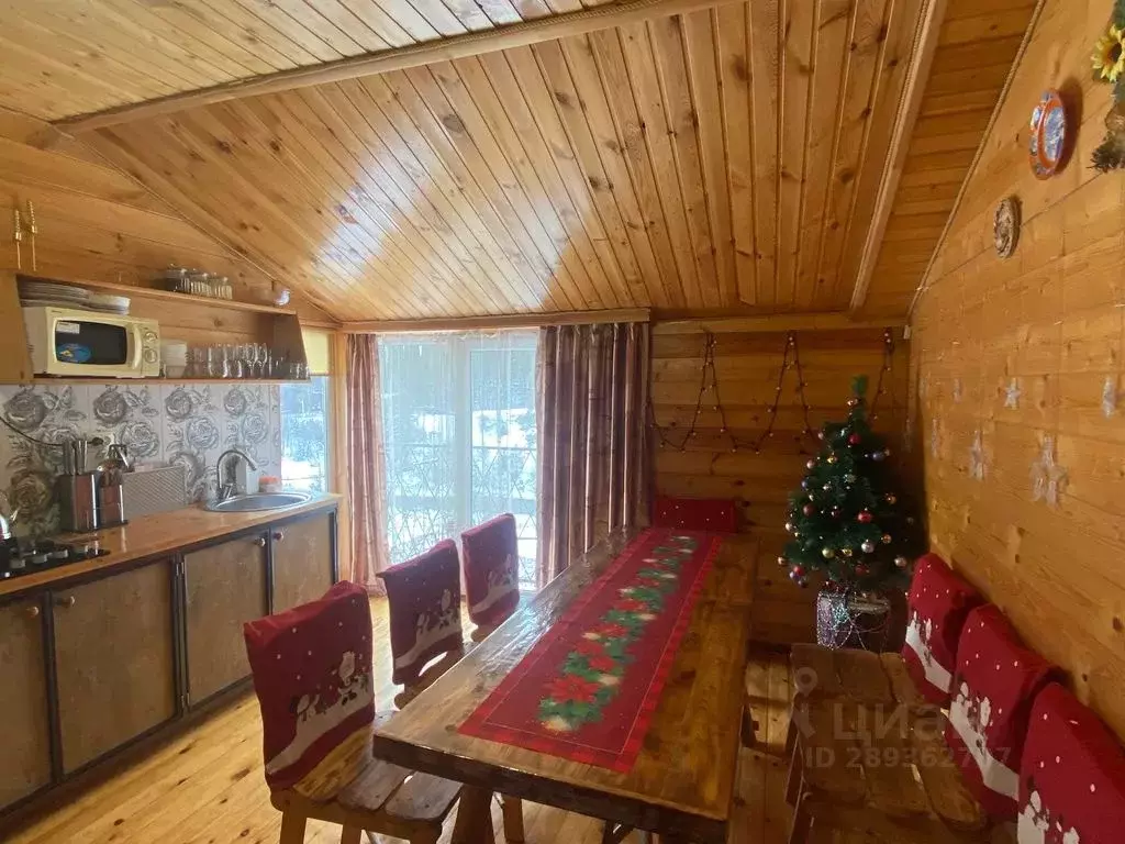 Дом в Карачаево-Черкесия, Теберда Карачаевский городской округ, ул. ... - Фото 1